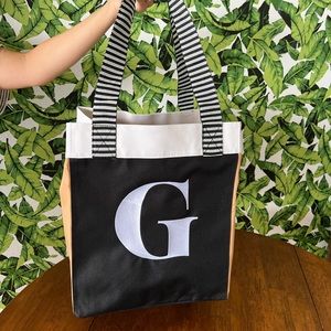 Thirty-One Essential Storage Tote